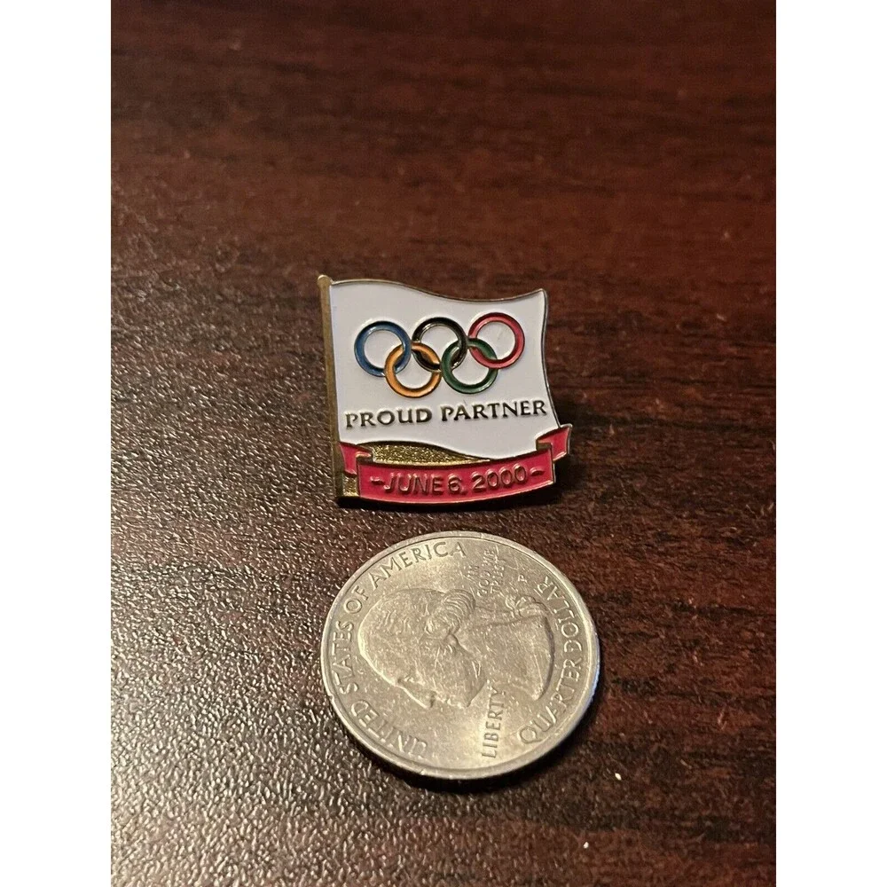 McDonald’s 2000 Sydney Olympics Proud‎ Partner Sponsor Employee Lapel Hat Pin